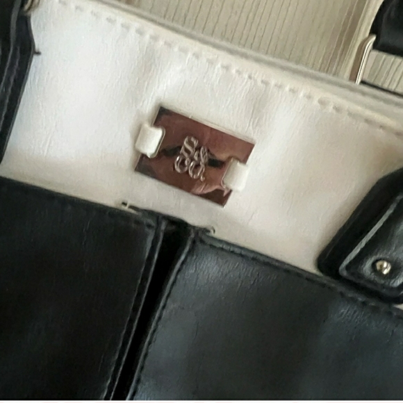 S&Co Womans Blk/White side pockets Handbag - Picture 4 of 4